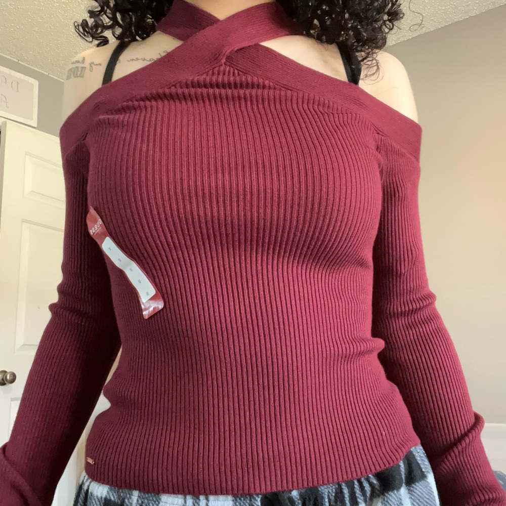 Women's Burgundy Sweater
